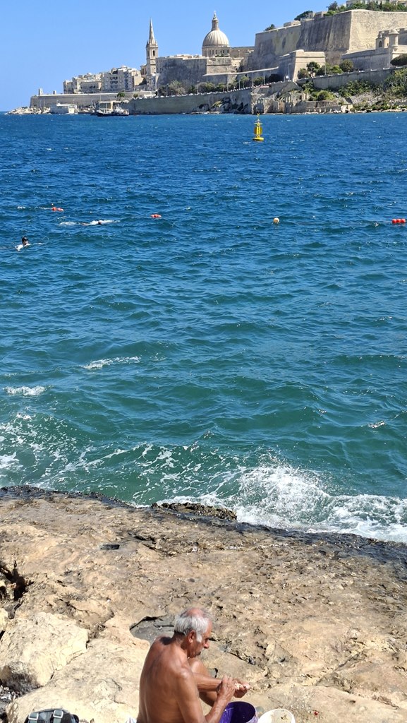 20250919 124037 (Copy)